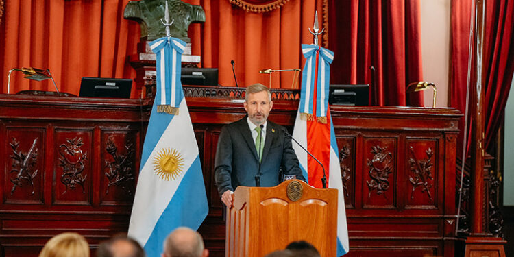 Frigerio presentó el presupuesto 2025