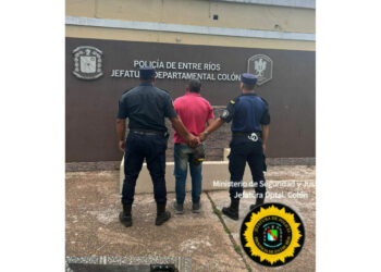 Colón: Allanamiento y Detención de un Masculino