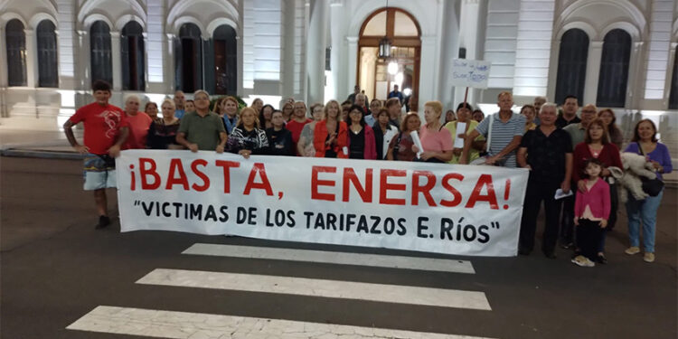 Anarcocapitalismo al servicio de los inescrupulosos