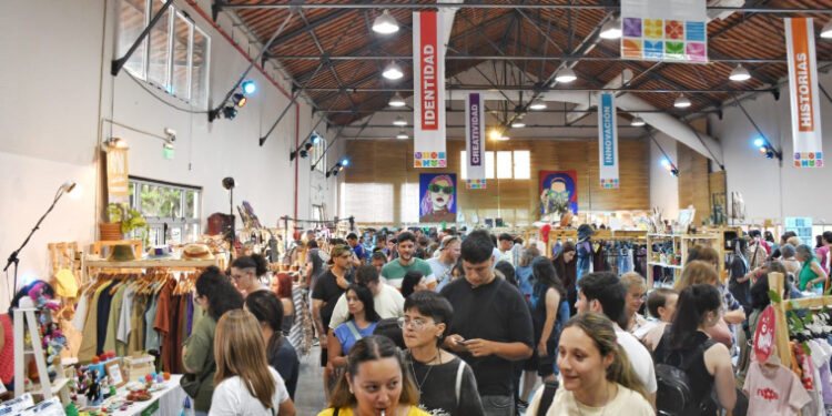 Miles de personas visitaron durante tres días la feria Diseña Paraná