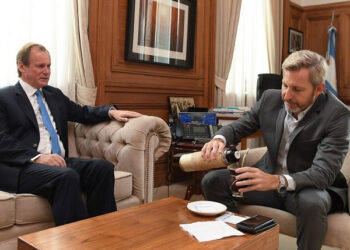 Rossi: Hay un acuerdo entre Bordet y Frigerio para proteger a Schumacher