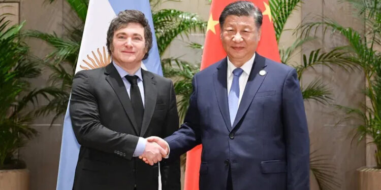 Milei saca a China de la Hidrovía, un negocio de US$ 410 millones al año
