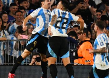 Argentina recibirá a Perú por las Eliminatorias Sudamericanas en La Bombonera