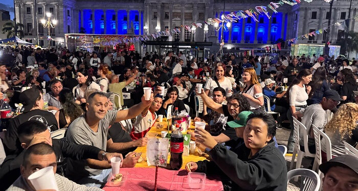 Cena Solidaria en Congreso