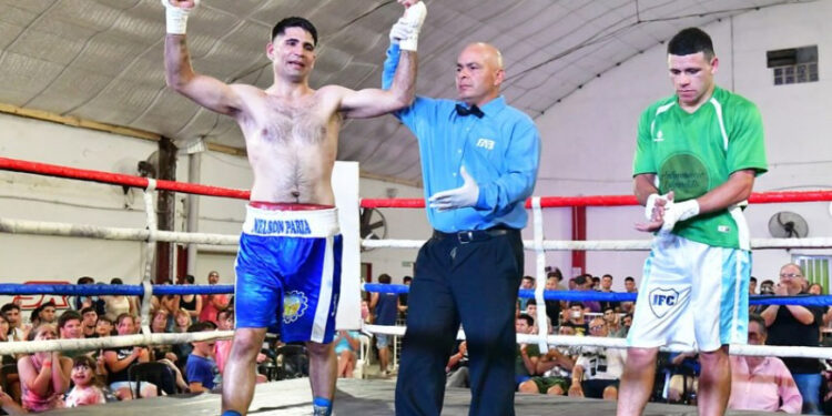 Debut profesional y victoria para Nelson «El Pichi» Paria en Club Santa Rosa