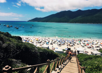 Viajes de argentinos a Brasil se dispararon 900%