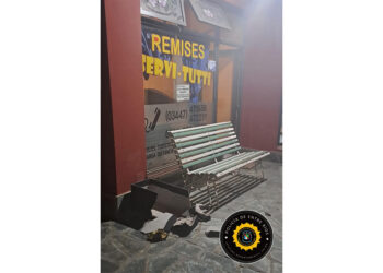 San José: Daños en local y accidente de tránsito