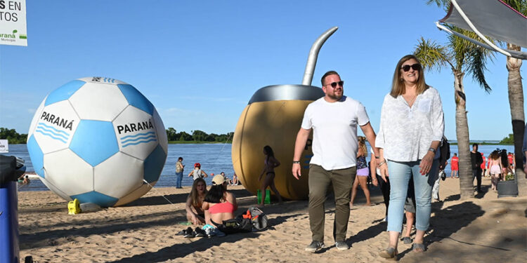 La intendenta Rosario Romero inauguró la temporada de verano en el Balneario Municipal
