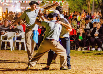 Enero, mes cargado de actividades al aire libre en Villa Elisa
