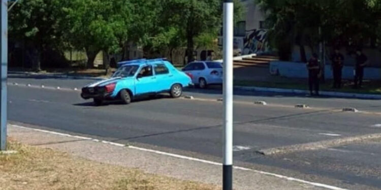 Concordia: intentó bajarse de un auto en movimiento y terminó atropellada por el mismo vehículo