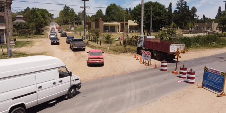 Bacheo en la Ex Ruta 26