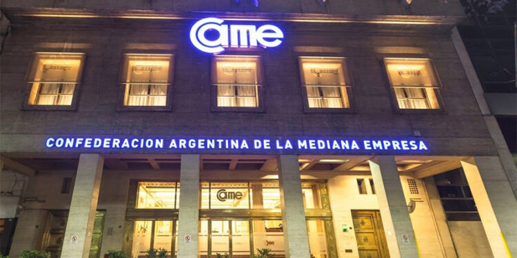 Se firmó la revisión de la paritaria mercantil
