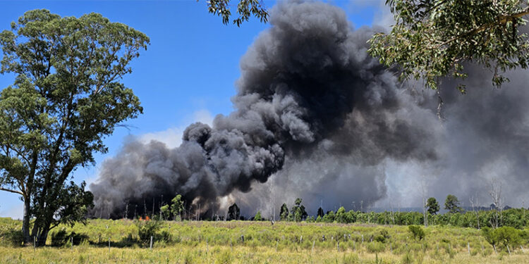 Incendio de grandes dimensiones en el Basural municipal de San José