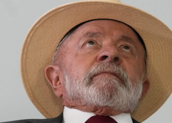 Lula salva a Milei del colapso energético