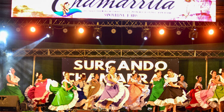 Santa Elena celebró exitosamente la 47° edición de la Fiesta Provincial de la Chamarrita