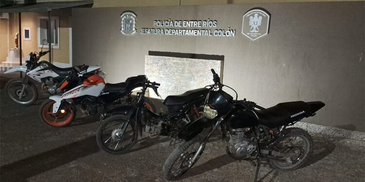 Colón: En controles de prevención se hallaron Cuatro Motocicletas con Pedido de secuestro