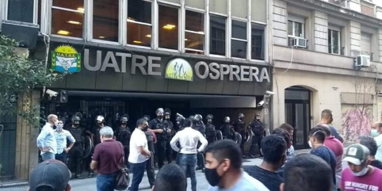 Crecen las denuncias contra la obra social de UATRE que fue intervenida