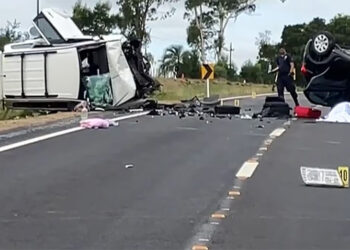 Murieron dos argentinos en un choque frontal en Uruguay