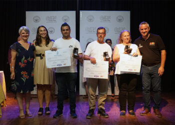 Artesanos de El Brillante, Córdoba y Villaguay se quedaron con las Rueca de Plata
