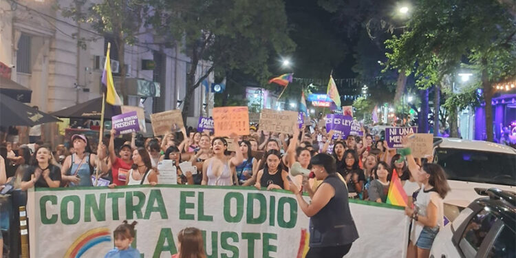 Colón: Marcha federal del orgullo antifascista y antiracista
