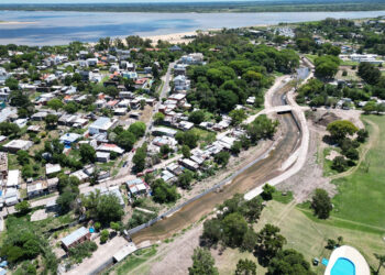 Paraná: La Municipalidad continúa con obras de saneamiento