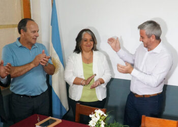 Denuncian por maltrato laboral a la directora Departamental de Escuelas de Colón