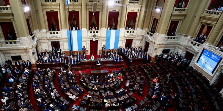Impuestos, FMI, Código Penal y privatizaciones: las prioridades de Javier Milei para el Congreso 2025