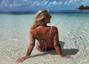 Pareja de funcionarios entrerrianos disfruta las playas paradisíacas de la costa de Cuba