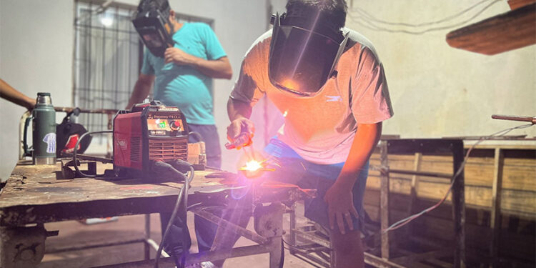 Liebig: Continúa la formación profesional en «soldador básico»