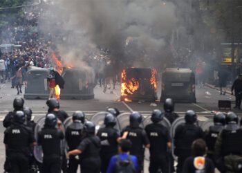 Piqueteros, movimientos sociales y sindicatos irán a la marcha por los jubilados y crece la tensión