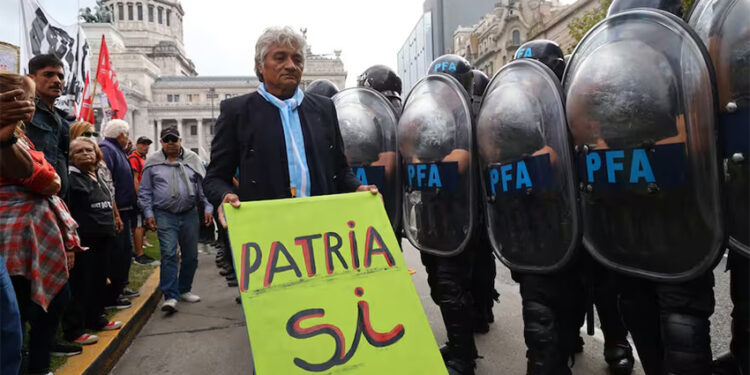Marcha de Jubilados: De la represión a la amenaza y la intimidación