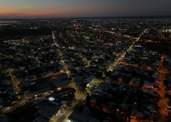 Paraná: La Municipalidad avanza con el plan de renovación integral del sistema de luminarias 100% LED