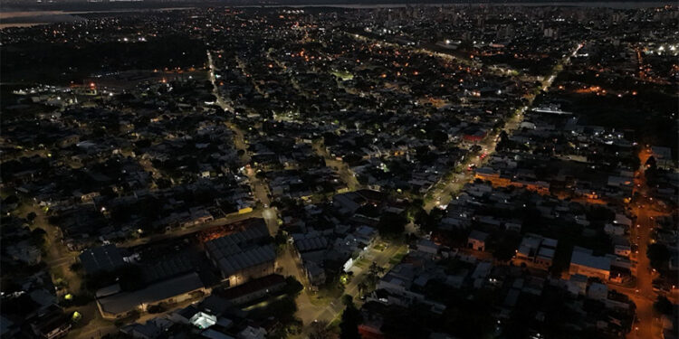 Paraná: La Municipalidad avanza con el plan de renovación integral del sistema de luminarias 100% LED