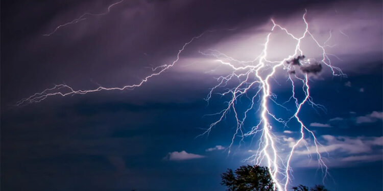 Elevaron a naranja el nivel de alerta por tormentas para Entre Ríos