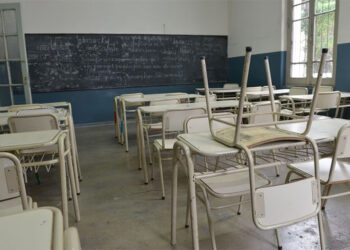 Descontarán los días a los docentes que adhieran al paro en Entre Ríos