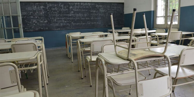 Descontarán los días a los docentes que adhieran al paro en Entre Ríos