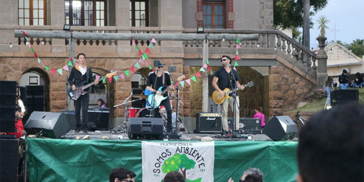 Festival por la Relocalización: Música y compromiso ambiental en el Puerto de Colón