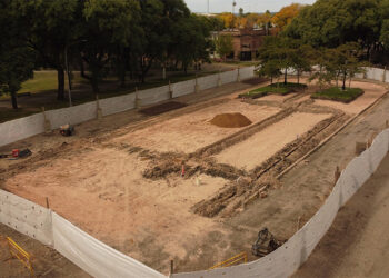 Villa Elisa: Avanza la puesta en valor de la Plazoleta Belgrano