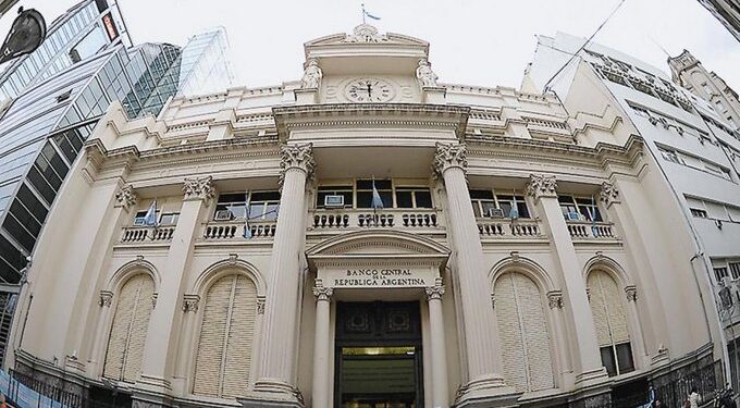 Llegó el primer desembolso del FMI a la Argentina