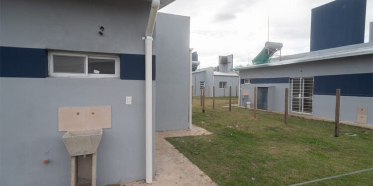 La construcción de las 50 viviendas avanza firmemente en Pueblo Liebig