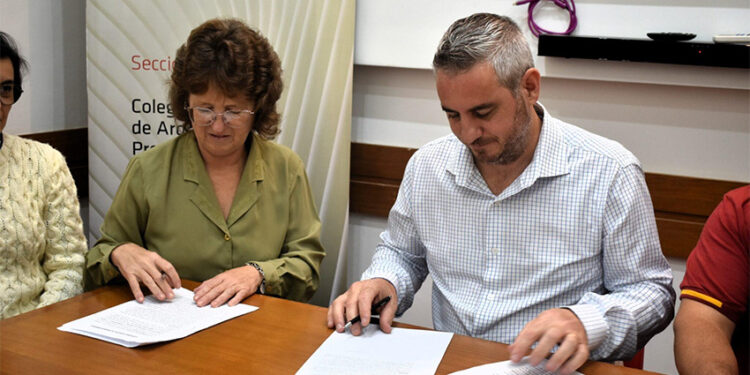Colón: Los vecinos adjudicados con los terrenos del banco de tierras cuentan con prototipos de viviendas provistos por el municipio