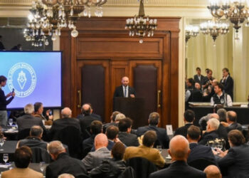 Hidrovía del Paraná: Primer encuentro para definir el pliego de la nueva licitación