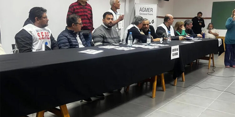 Último momento, Entre Rios: La Intersindical en defensa del Iosper anunció que el miércoles habrá paro y movilización