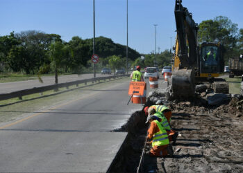 Paraná: Comenzaron los trabajos de repavimentación en avenida Uranga