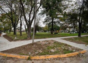 Paraná: Realizan obras y proyectan mejoras en la plaza Héroes de Malvinas