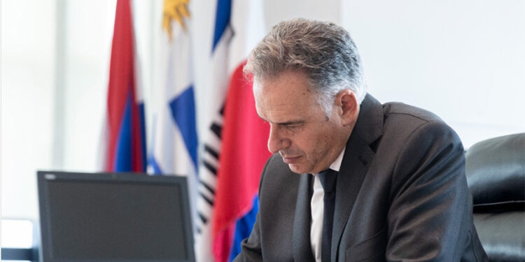 Uruguay: Gobierno analiza cambios en política de hidrógeno verde y renegocia acuerdo por mayor inversión de la historia
