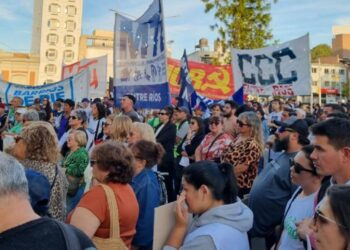 La Multisectorial de Entre Rios en contra del proyecto que disuelve el IOSPER