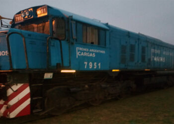Un tren con 28 vagones descarriló en el departamento Villaguay