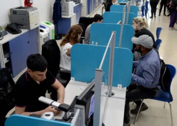 El Gobierno eliminó el Día del Empleado Público