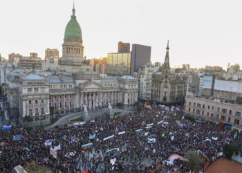 Sectores de la sociedad civil movilizan este miércoles con críticas al gobierno de Milei
